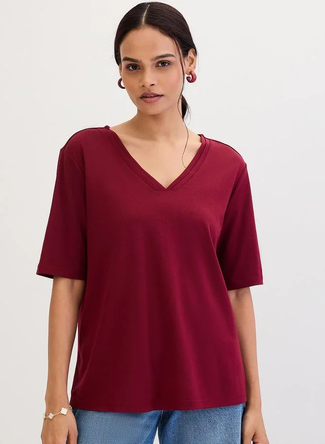 Femmella Maroon V Neck Basic T- Shirt